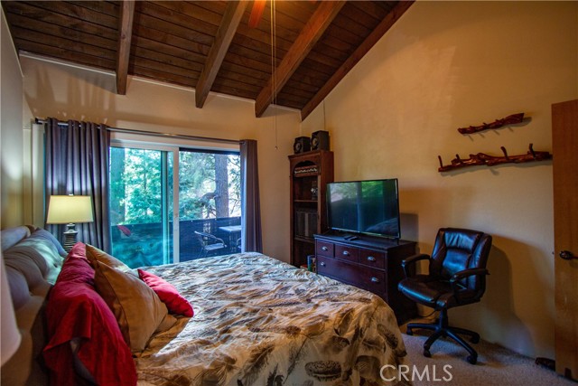 Detail Gallery Image 14 of 34 For 27821 Peninsula Dr #405,  Lake Arrowhead,  CA 92352 - 3 Beds | 2 Baths