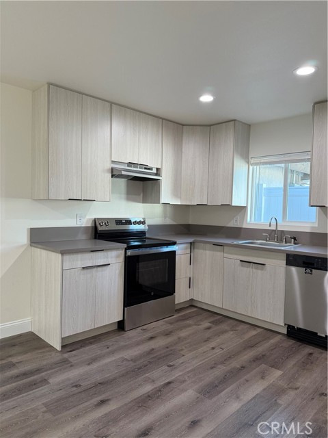 Detail Gallery Image 9 of 31 For 1191 N 1st. Unit "C", Upland,  CA 91786 - 3 Beds | 2 Baths