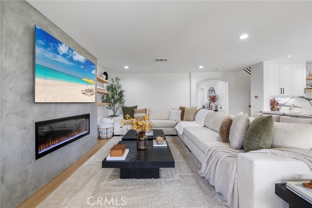 Detail Gallery Image 20 of 51 For 21174 Lone Star, Saugus,  CA 91390 - 4 Beds | 3 Baths