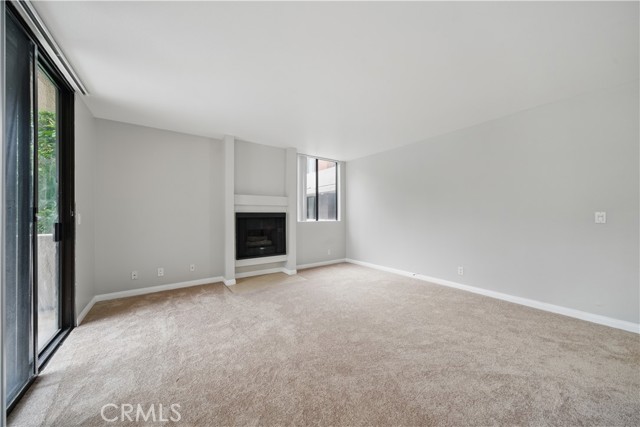 Detail Gallery Image 34 of 35 For 7826 Topanga Canyon Bld #218,  Canoga Park,  CA 91304 - 2 Beds | 2 Baths