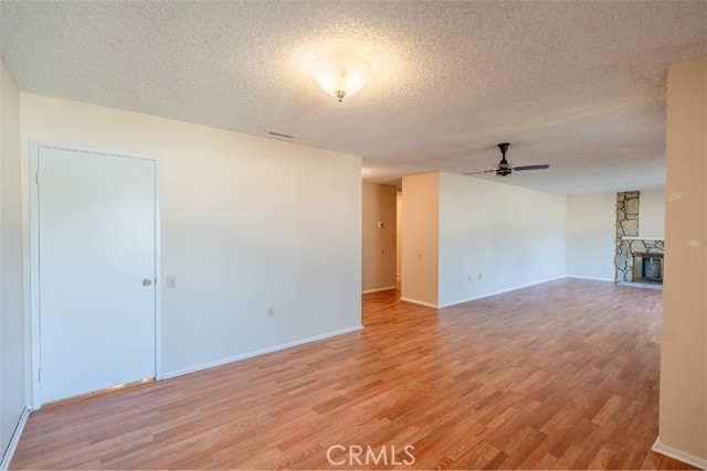 Detail Gallery Image 11 of 44 For 26583 Chambers Ave, Menifee,  CA 92586 - 2 Beds | 2 Baths