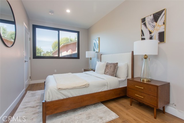 Detail Gallery Image 10 of 33 For 3682 Harriman Ave #2,  El Sereno,  CA 90032 - 3 Beds | 3/1 Baths