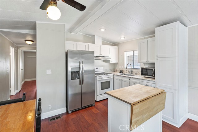 Detail Gallery Image 9 of 20 For 1255 Orcutt #B26,  San Luis Obispo,  CA 93401 - 2 Beds | 1 Baths