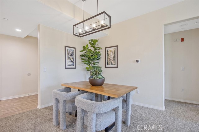 Detail Gallery Image 11 of 49 For 243 Riverdale Ct #431,  Camarillo,  CA 93010 - 3 Beds | 2/1 Baths