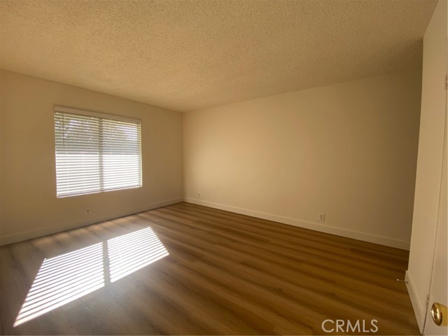 Detail Gallery Image 5 of 13 For 20527 S Vermont Ave #4,  Torrance,  CA 90502 - 2 Beds | 2 Baths