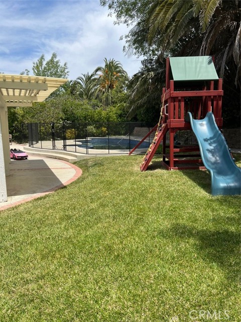 23762 Posey Lane, West Hills CA: https://media.crmls.org/medias/c73976da-d780-4de7-8e3b-0e324fce5613.jpg