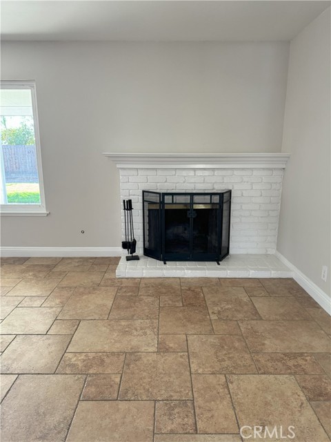 1112 Coronado Street, Upland CA: https://media.crmls.org/medias/c73a7a1e-9d9a-41a2-8e95-768af1cf8d67.jpg