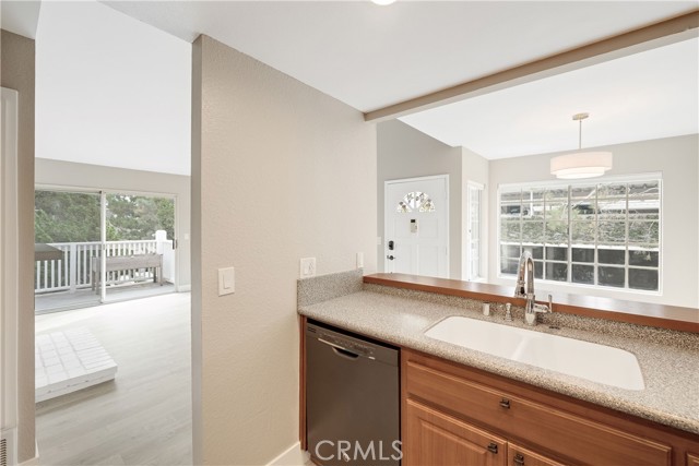 Detail Gallery Image 22 of 43 For 1321 via Sebastian #12,  San Pedro,  CA 90732 - 2 Beds | 2 Baths