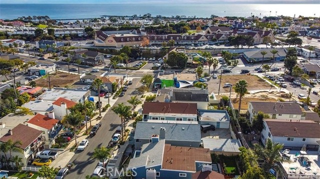 Detail Gallery Image 8 of 13 For 34051 Silver Lantern St, Dana Point,  CA 92629 - 5 Beds | 4 Baths