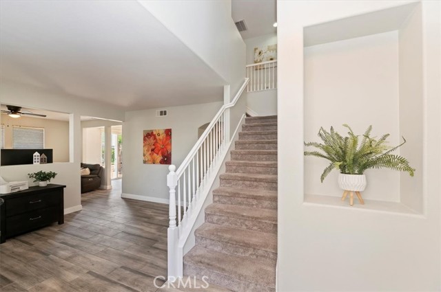 28336 Gatineau Street, Murrieta CA: https://media.crmls.org/medias/c73bcfcf-d4b8-442d-a96a-bfb75e4e1594.jpg