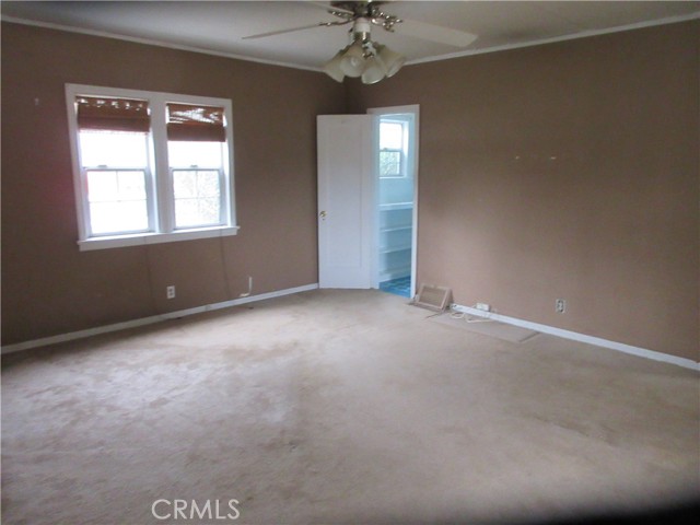 15185 Cobalt, Sylmar CA: https://media.crmls.org/medias/c73c2cc2-9f27-4e94-99be-29fd433120c5.jpg