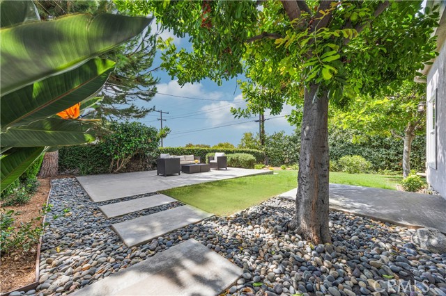 1425 Hastings Ranch Drive, Pasadena CA: https://media.crmls.org/medias/c73c6e2d-36d6-473d-915d-f13ecf63fa68.jpg