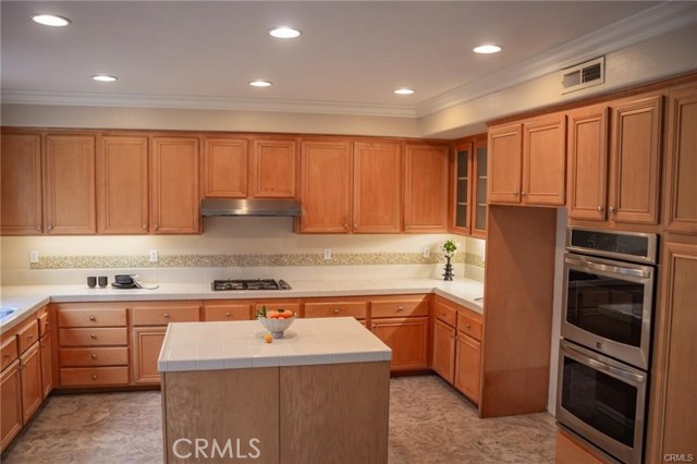 Detail Gallery Image 9 of 15 For 4469 Torrey Pines Dr, Chino Hills,  CA 91709 - 4 Beds | 4 Baths