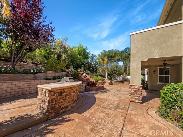 Detail Gallery Image 8 of 25 For 25329 Wild View Rd, Menifee,  CA 92584 - 5 Beds | 3 Baths