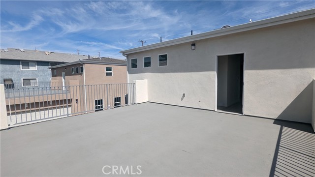 Detail Gallery Image 19 of 21 For 15115 Logos Ct, North Hills,  CA 91343 - 3 Beds | 3 Baths