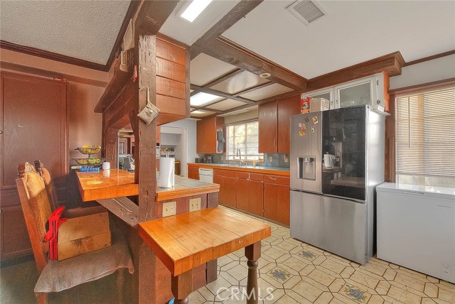 Detail Gallery Image 14 of 48 For 18087 San Bernardino, Bloomington,  CA 92316 - 3 Beds | 1/1 Baths