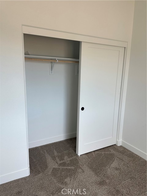 Detail Gallery Image 9 of 35 For 16353 Smokethorn Rd, Apple Valley,  CA 92307 - 3 Beds | 2 Baths