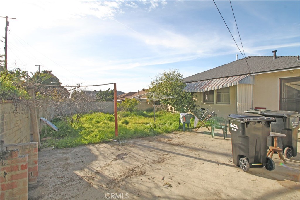 304 W Markland Drive