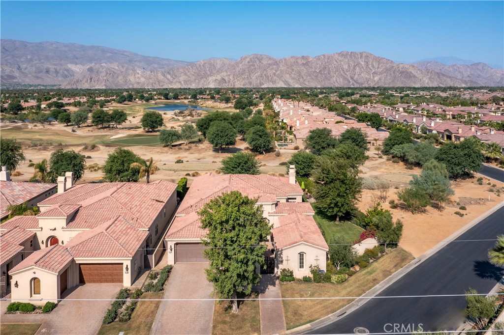 MLS #OC24164197 img 26