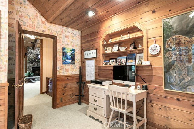 Detail Gallery Image 11 of 41 For 27421 Cedarwood Drive, Lake Arrowhead,  CA 92352 - 4 Beds | 4 Baths