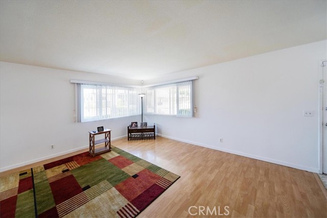 615 S Palm Avenue, Hemet CA: https://media.crmls.org/medias/c7410bba-70ff-4b32-aa87-6742c67f1edf.jpg