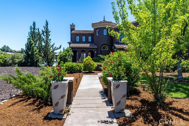 2191 Lake Ysabel Road, Templeton CA: https://media.crmls.org/medias/c7428c0a-ecd8-4093-aff3-77105a9b3278.jpg