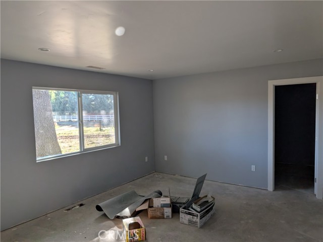 Detail Gallery Image 12 of 30 For 2350 Soda Bay, Lakeport,  CA 95453 - 3 Beds | 3 Baths