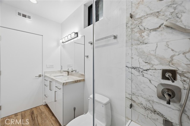 Detail Gallery Image 20 of 58 For 6565 Pickwick, Los Angeles,  CA 90042 - 3 Beds | 2/1 Baths