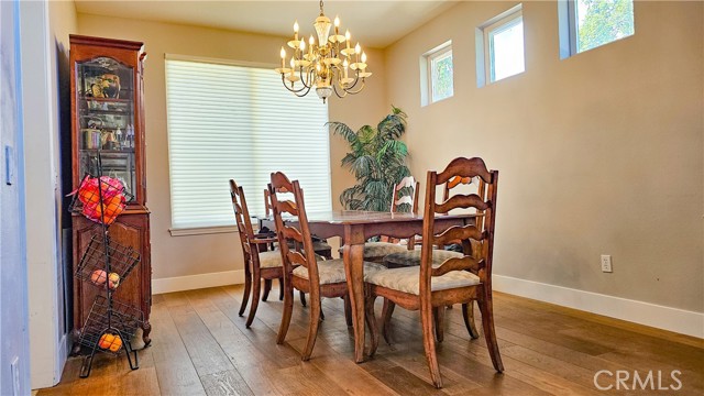 1624 Blue Canyon Street, Newbury Park CA: https://media.crmls.org/medias/c744cea4-c017-4a89-89aa-618fe48a7d43.jpg