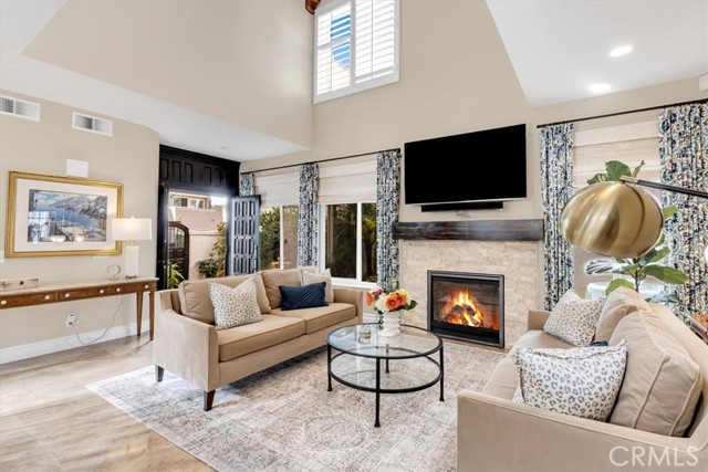 Detail Gallery Image 6 of 57 For 16 Saint John, Dana Point,  CA 92629 - 3 Beds | 2/1 Baths
