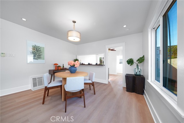 Detail Gallery Image 4 of 17 For 2385 Daisy, Long Beach,  CA 90806 - 2 Beds | 1 Baths