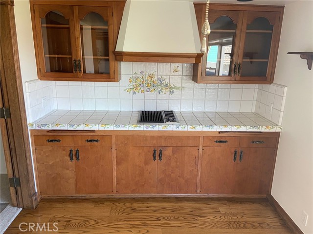 Detail Gallery Image 7 of 26 For 421 Avenue F, Redondo Beach,  CA 90277 - 3 Beds | 2 Baths