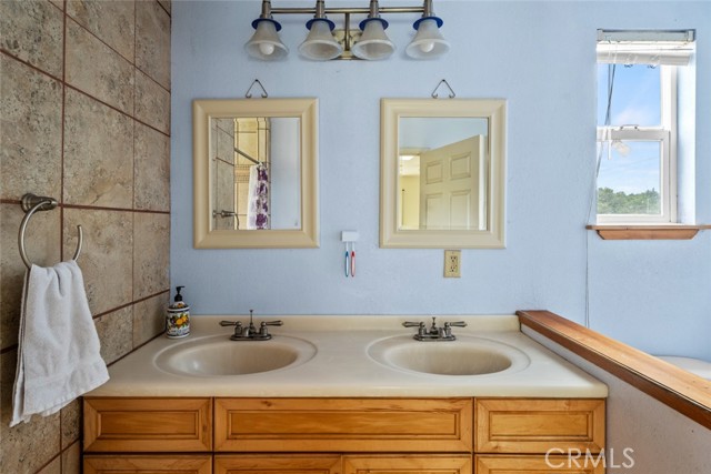 Detail Gallery Image 17 of 31 For 18520 Old Coast Hwy, Fort Bragg,  CA 95437 - 3 Beds | 2 Baths