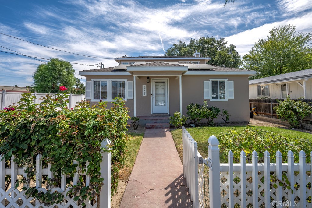25252 Atwood Boulevard