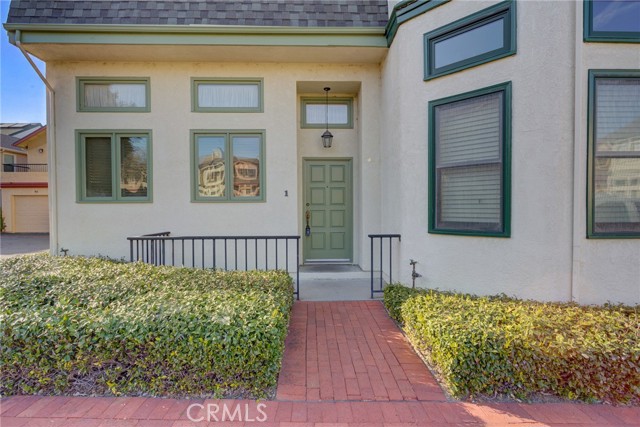 Detail Gallery Image 2 of 41 For 1106 Oceanaire #1,  San Luis Obispo,  CA 93405 - 2 Beds | 2 Baths