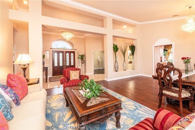 Detail Gallery Image 12 of 62 For 5996 Omega St, Riverside,  CA 92506 - 4 Beds | 3 Baths
