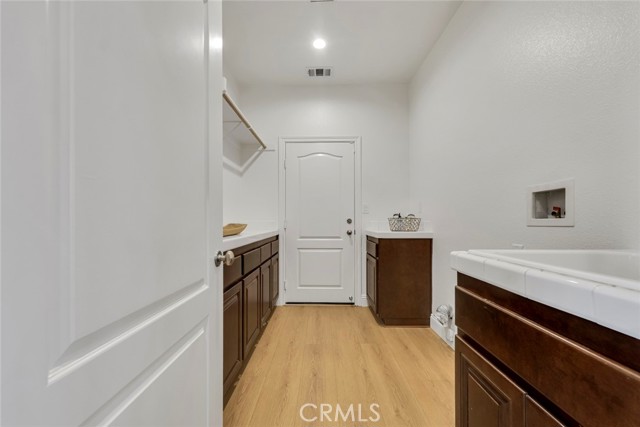 Detail Gallery Image 31 of 70 For 10641 Lost Trail Ave, Shadow Hills,  CA 91040 - 4 Beds | 3/1 Baths