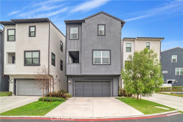 516 Caleigh Lane, Costa Mesa CA: https://media.crmls.org/medias/c74800b4-2940-4e4b-8a43-93ef91c9014a.jpg