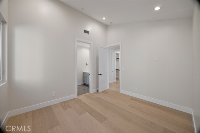 Detail Gallery Image 23 of 47 For 2100 Harriman Ln, Redondo Beach,  CA 90278 - 5 Beds | 4/1 Baths