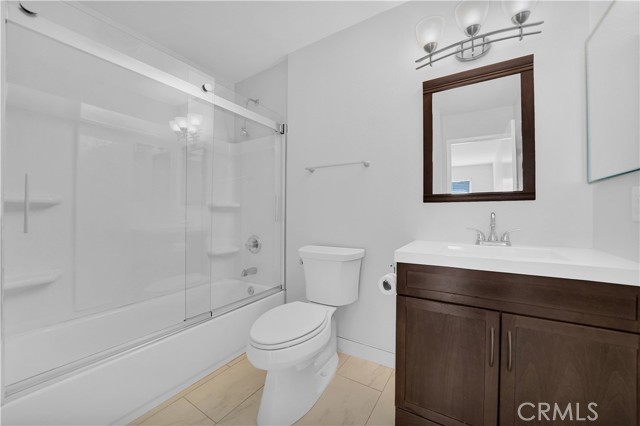 27551 Brookside Lane, San Juan Capistrano CA: https://media.crmls.org/medias/c74872b3-e553-4b1b-a7a0-c7c2f05ae999.jpg