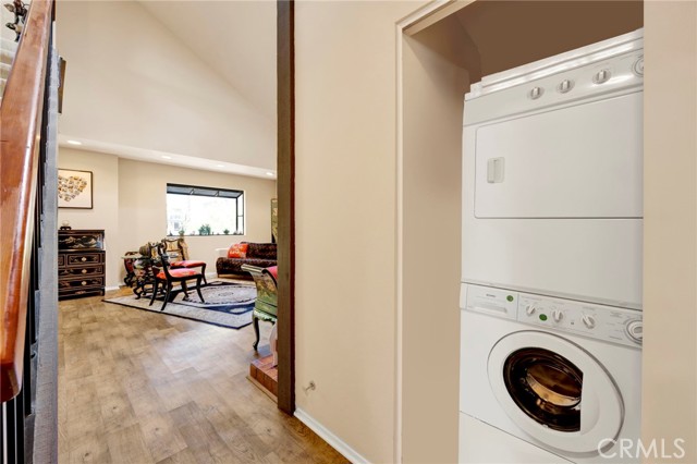 Detail Gallery Image 20 of 47 For 456 E San Jose Ave #B,  Burbank,  CA 91501 - 2 Beds | 2 Baths