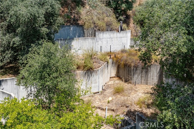 3597 Shaw Ranch Road, Pasadena CA: https://media.crmls.org/medias/c7490ef9-ec58-4c70-bcd4-38b089753642.jpg