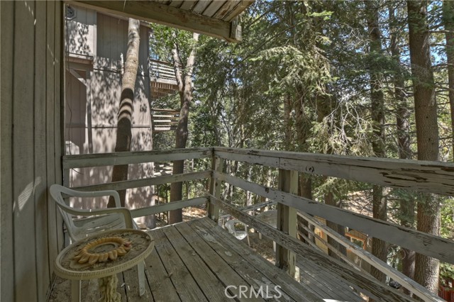 Detail Gallery Image 24 of 33 For 763 E Victoria Ct, Lake Arrowhead,  CA 92352 - 4 Beds | 2/1 Baths