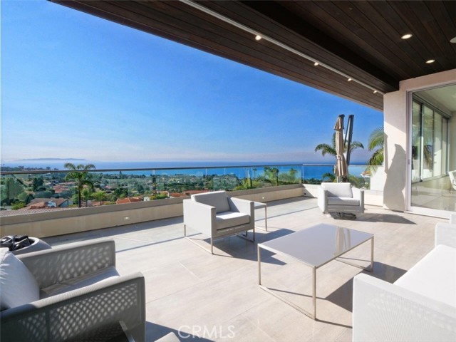 1356 Via Romero, Palos Verdes Estates CA: https://media.crmls.org/medias/c749426a-491b-4f72-a13f-da8b69575183.jpg