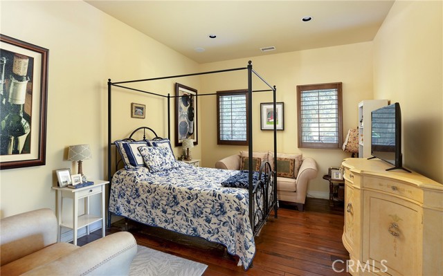 Detail Gallery Image 40 of 72 For 35 Calle Careyes, San Clemente,  CA 92673 - 6 Beds | 5/2 Baths