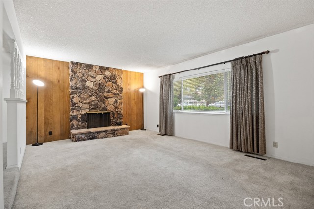 Detail Gallery Image 6 of 52 For 1 Cottage Cir, Chico,  CA 95926 - 3 Beds | 2 Baths