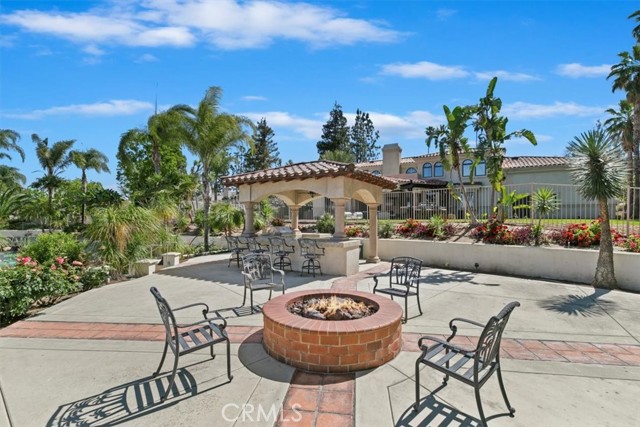 Image 52 of 75 For 6756 Hawarden Drive