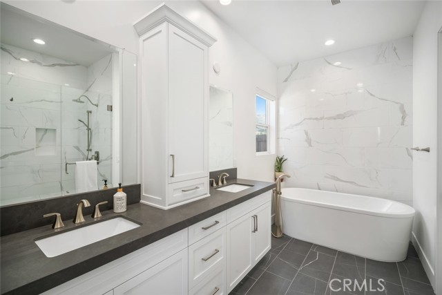 4019 Hillside Drive, San Luis Obispo CA: https://media.crmls.org/medias/c74a3869-a328-46bd-adc8-e21a85632c83.jpg