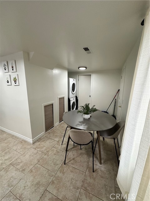 32064 Hunsaker Way, Running Springs CA: https://media.crmls.org/medias/c74be4c7-a55e-463f-ad6d-45e6c9e54e43.jpg