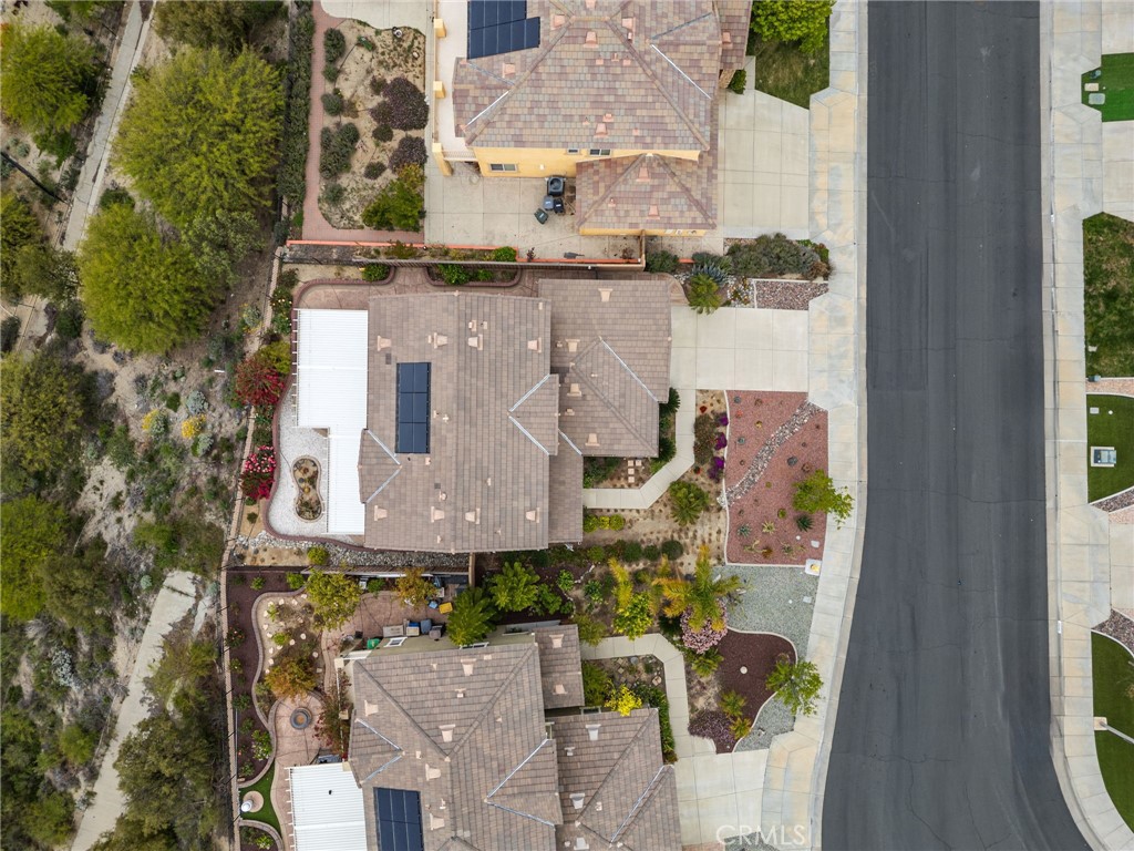 https://media.crmls.org/medias/c74bee19-a175-459a-93f1-4125707aea68.jpg?preset=X-Large